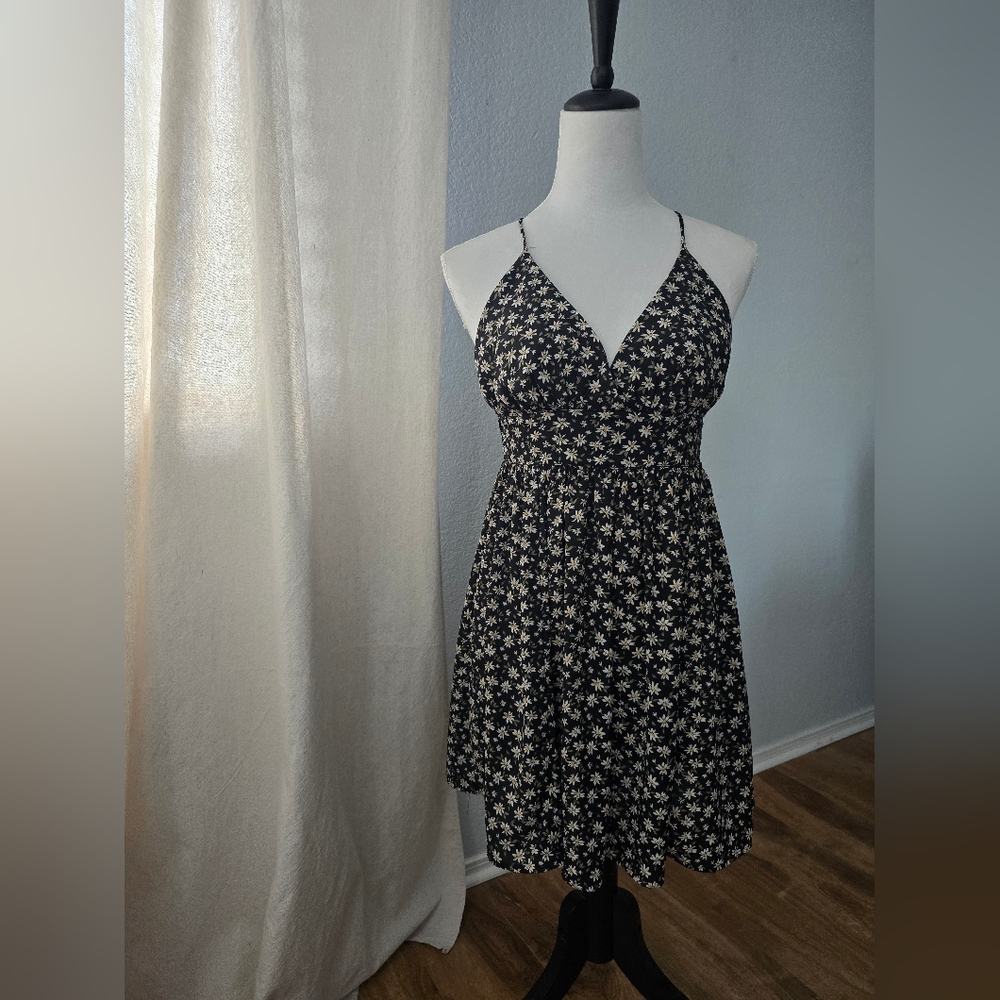 Ditzy Floral Sun Dress Size Small